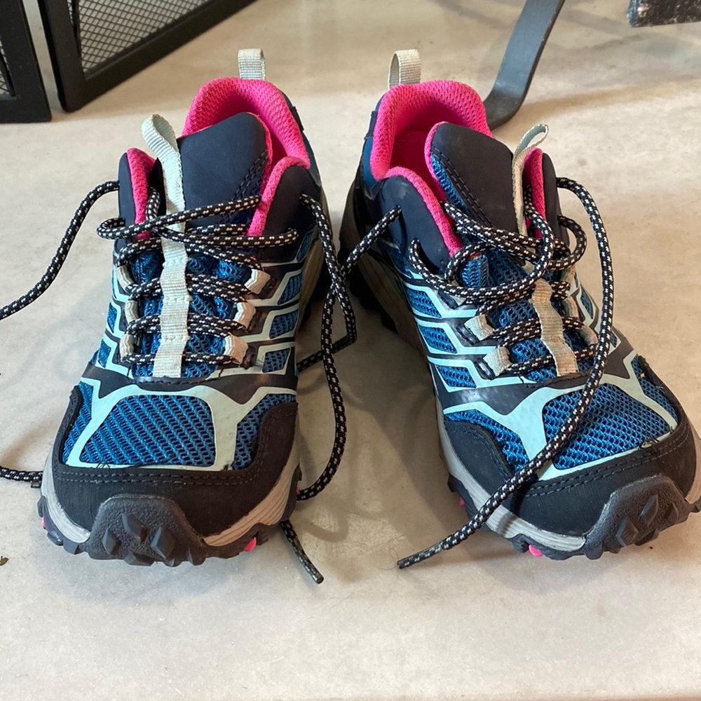 Merrell girls waterproof hiking shoes